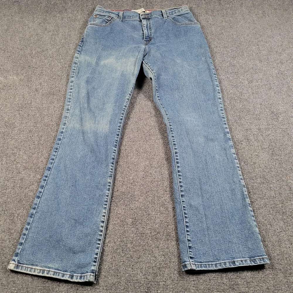 Levis Classic Relaxed Boot Cut 550 Jeans‎ Womens 12M Light Wash Mid Rise Y2K